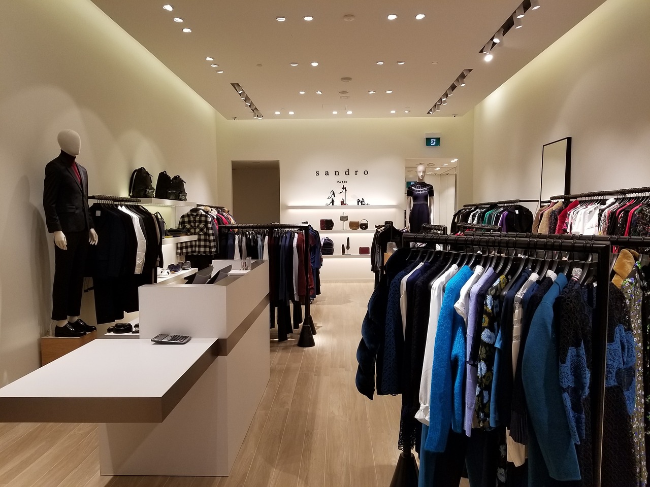 Marbre en boutique de mode : définir un style moderne et luxueux pour votre entreprise